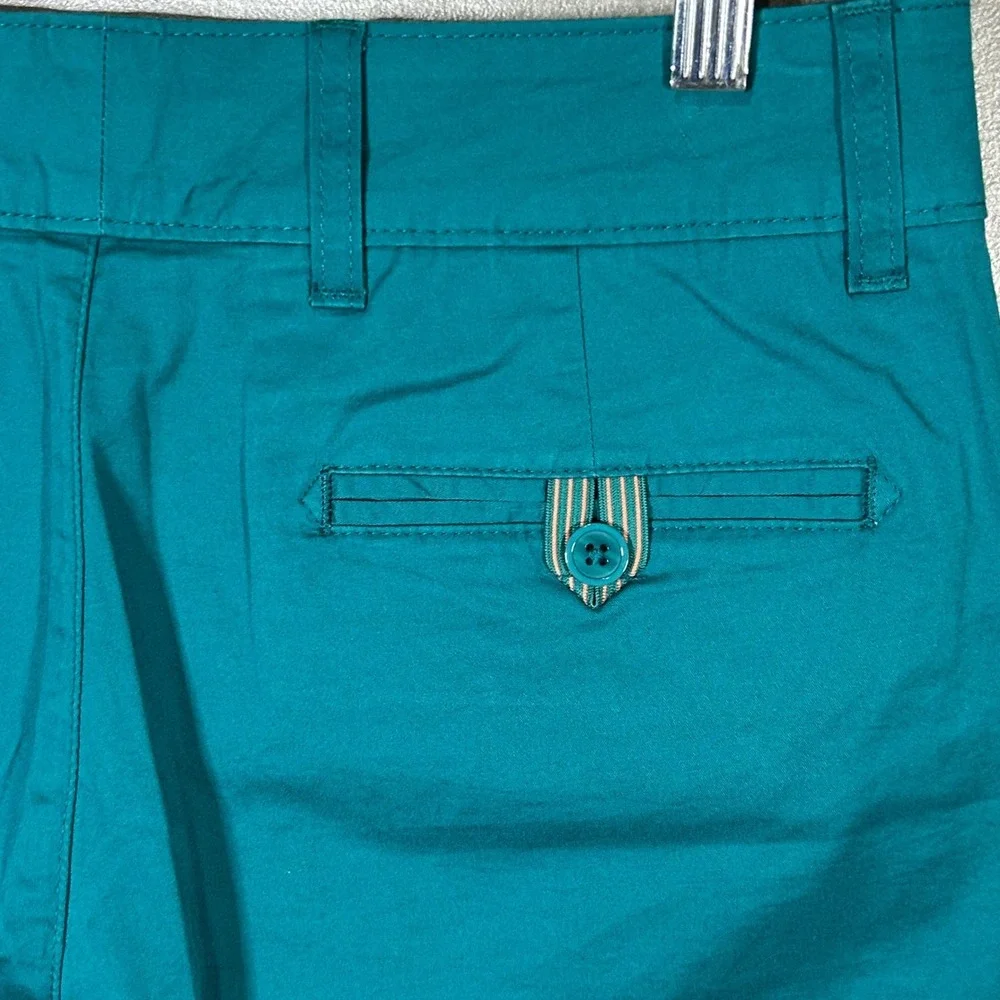 Lee‎ Natural Fit Calypso Teal Shorts Woman's Size 6 Medium NWT Instantly Slims